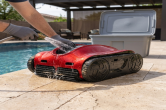 How to Reduce Wear on a Robotic Pool Cleaner With Better Retrieval Rinsing and Storage Habits